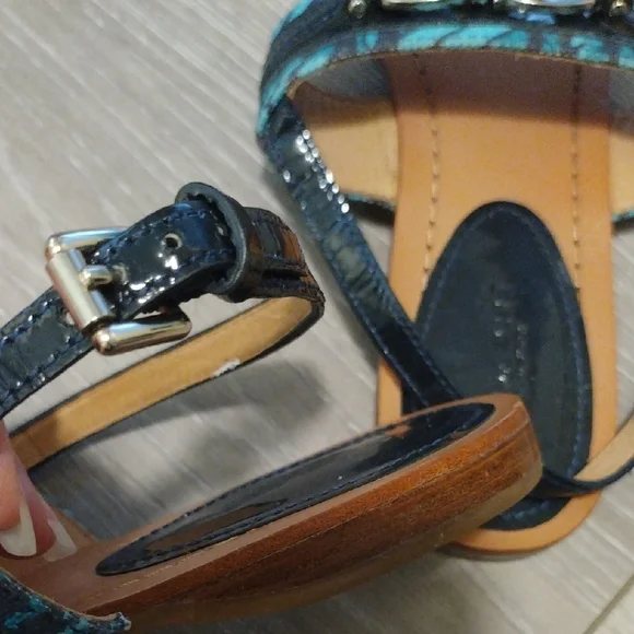 Coach Sandals - Picture 7 of 17